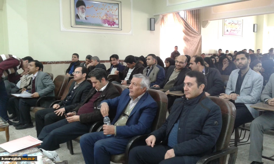 کارگاه آموزشی کارآفرینی و ارتباط با صنعت به مناسبت هفته پژوهش 2
