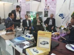 بازدید معاونت محترم استاندار و فرماندار ویژه مراغه و ریاست محترم مرکز از غرفه نمایشگاه ربع رشیدی در تبریز 5
