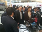 بازدید معاونت محترم استاندار و فرماندار ویژه مراغه و ریاست محترم مرکز از غرفه نمایشگاه ربع رشیدی در تبریز 8