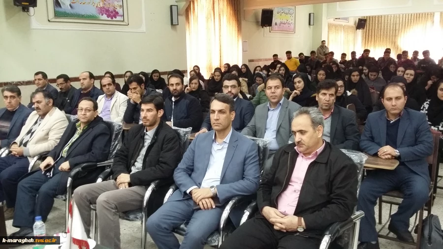 سمینار تخصصی کاربرد سیستم های اطلاعاتی در حسابداری نوین در دانشکده فنی و کشاورزی مراغه 3