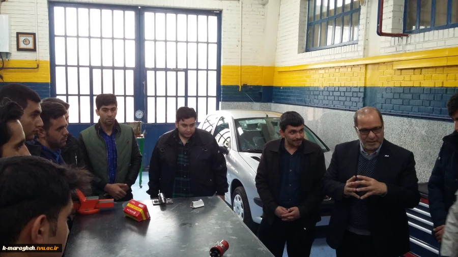 بازدید ریاست و مدیران گروههای آموزشی دانشکده از سازمان فنی و حرفه ای شهرستان مراغه 4