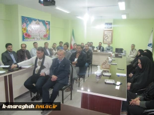 سمینار آموزشی با عنوان آشنایی با ساختار و ابعاد قانون اساسی جمهوری اسلامی ایران با همکاری آموزشکده های شهرستان مراغه بمناسبت دهه فجر  4