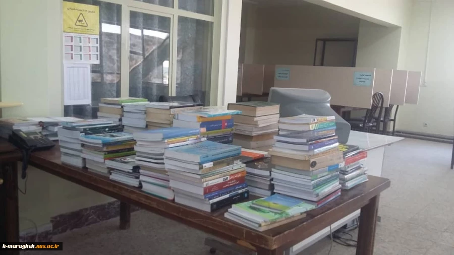 دریافت بیش از 300 جلد کتب اهدایی از دانشگاه صنعتی شریف به کتابخانه دانشکده فنی و کشاورزی مراغه 2