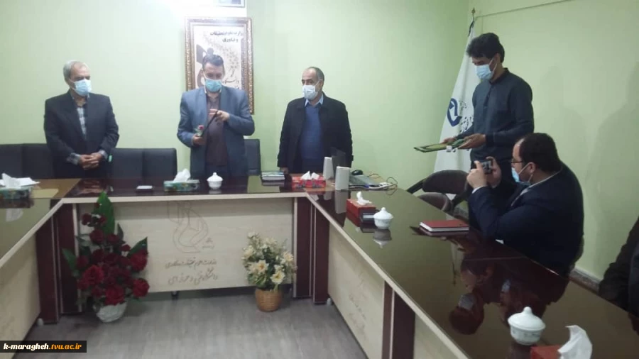نشست بسیج کارمندی بمناسبت بزرگداشت هفته بسیج 8
