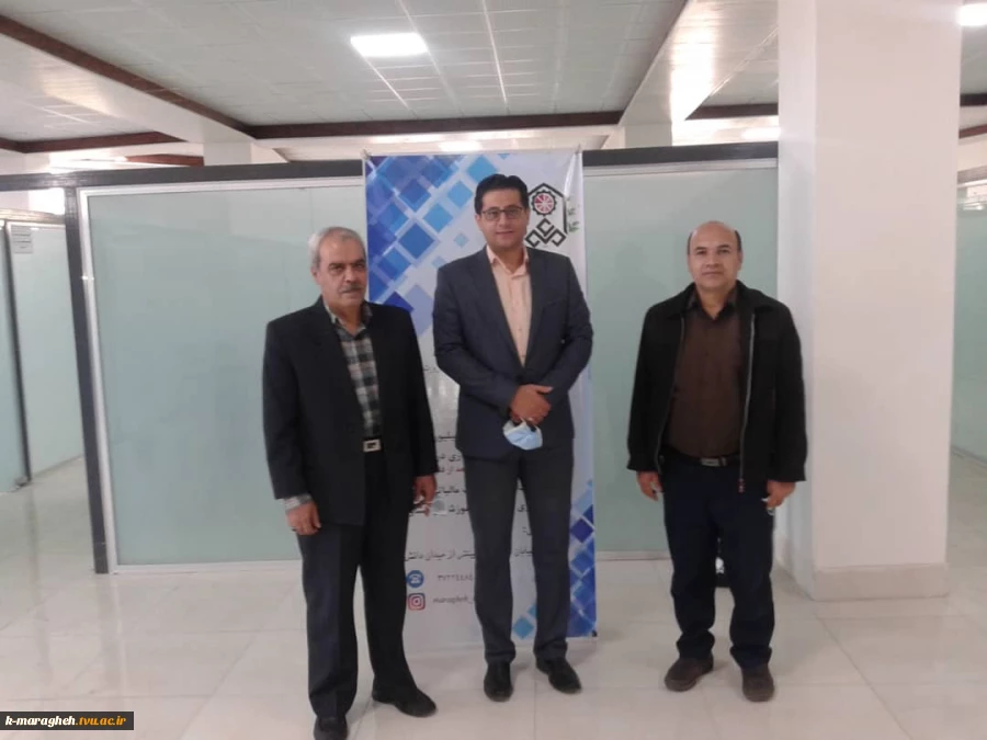 نشست با رئیس مرکز رشد مراغه 2