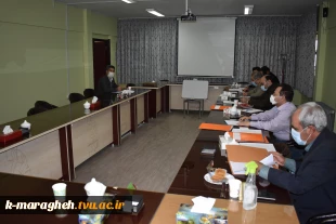 نشست کمیته مصاحبه و تعیین صلاحیت های علمی متقاضیان مدرس مدعوی آزاد 
 4