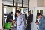 حضور ریاست محترم دانشکده فنی و کشاورزی مراغه در سالن غذاخوری دانشکده و بازدید از سلف سرویس 3