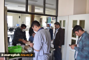 حضور ریاست محترم دانشکده فنی و کشاورزی مراغه در سالن غذاخوری دانشکده و بازدید از سلف سرویس 3