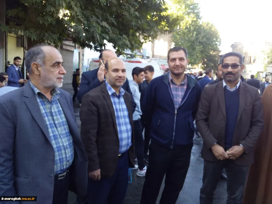 حضور پر شور جمعی از کارکنان و دانشجویان دانشکده فنی و کشاورزی مراغه در روز ملی مبارزه با استکبار جهانی 13 آبان 3