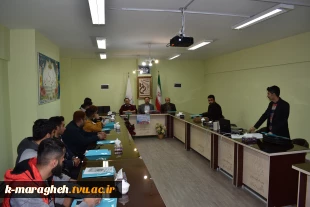 برگزاری سمینار آشنایی با اصول و تولید عرقیات از گیاهان دارویی با محوریت کارآفرینی در منطقه برای دانشجویان دانشکده فنی و کشاورزی مراغه 2