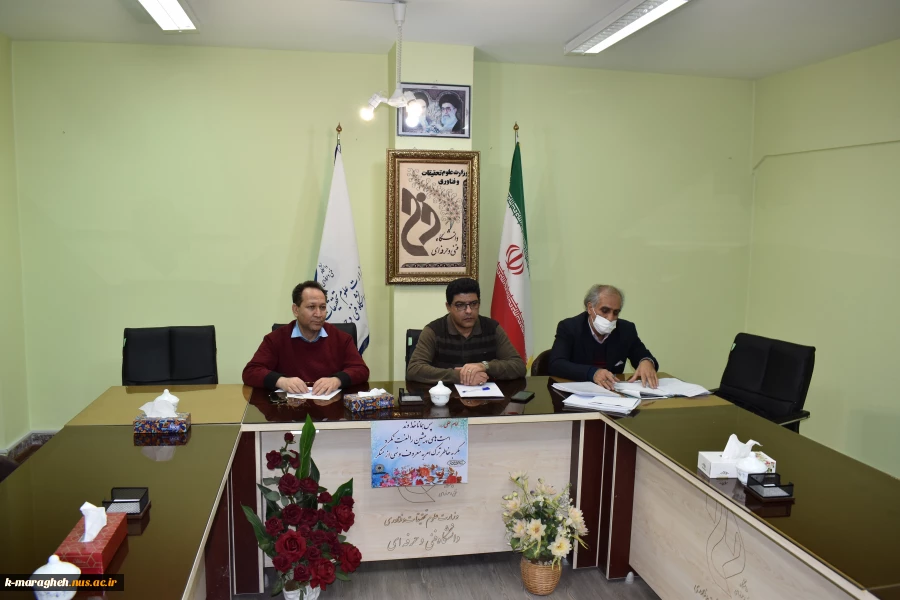 برگزاری سمینار آشنایی با اصول و تولید عرقیات از گیاهان دارویی با محوریت کارآفرینی در منطقه برای دانشجویان دانشکده فنی و کشاورزی مراغه 3