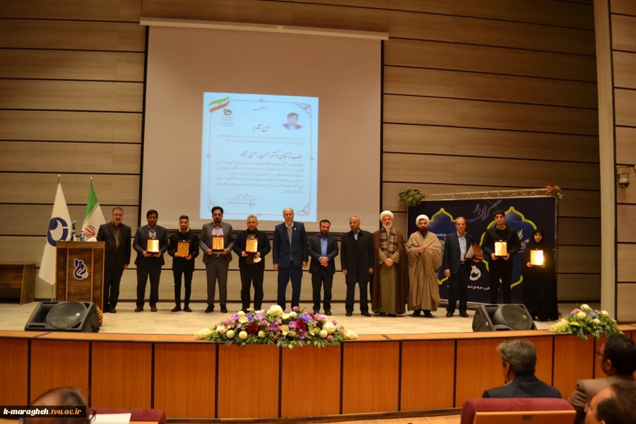 تقدیر از دکتر بهمن رحمتی نژاد از فعالان علمی و مبتکران دانشگاه فنی و حرفه ای استان آذرایجان شرقی همزمان با هفته پژوهش 2