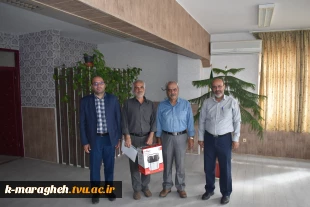 برگزاری مراسم تقدیر از همکار ایثارگر و رزمنده بمناسبت گرامیداشت هفته دفاع مقدس 2