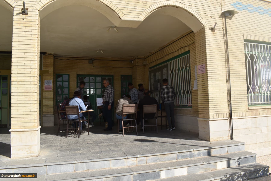 ثبت نام، اسکان و انجام کلیه امورات رفاهی دانشجویان عزیز جدید الورود به همت همکاران پرتلاش و ساعی دانشکده فنی و کشاورزی مراغه 7