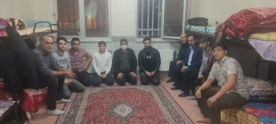 بازدید دکتر رحمتی نژاد سرپرست دانشکده از خوابگاه دانشجویی بمناسبت روز دانشجو 3