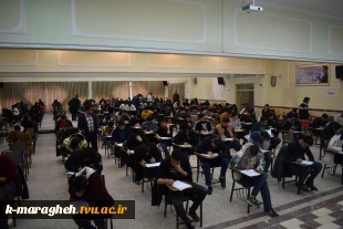 بازدید سرپرست دانشکده از روند برگزاری امتحانات نیمسال اول سالتحصیلی1403-1402 2