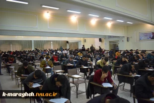 بازدید سرپرست دانشکده از روند برگزاری امتحانات نیمسال اول سالتحصیلی1403-1402 5