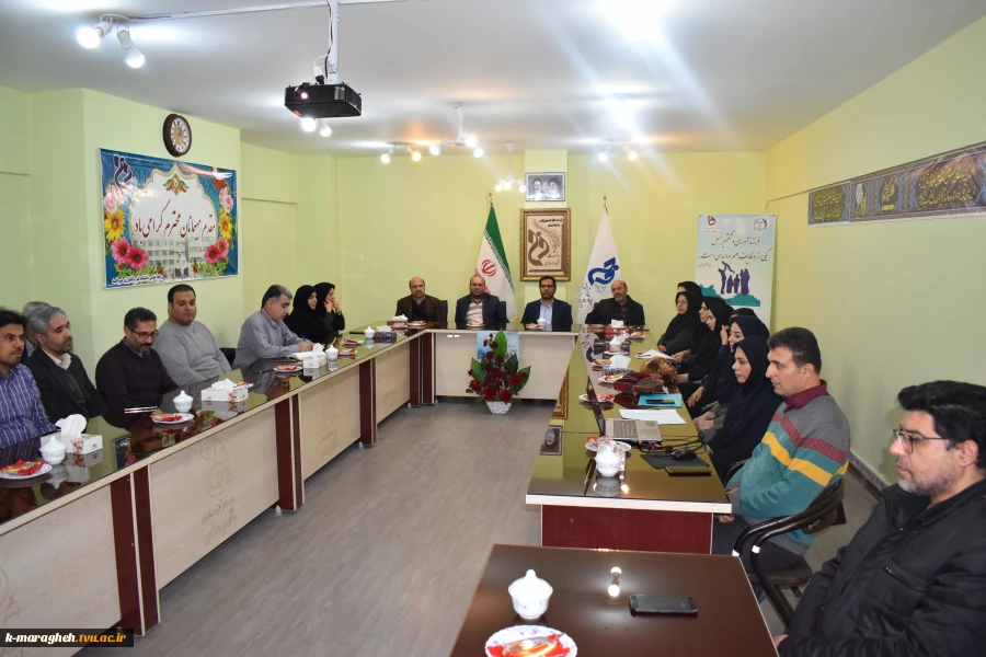 برگزاری کارگاه آموزشی با موضوع اجرای بسته پایه خدمات سلامت کارکنان دولت و جوانی جمعیت در آموزشکده فنی و کشاورزی مراغه 2