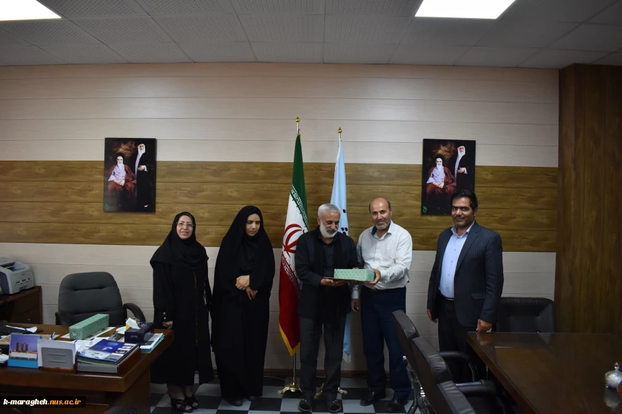 به مناسبت 26 مرداد ماه سالروز بازگشت آزادگان از رزمندگان و ایثارگران آموزشکده های ملی مهارت مراغه تجلیل به عمل آمد  5