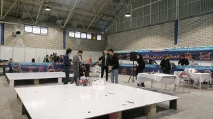 حضور دانشجوی آموزشکده ملی مهارت واحد مراغه به عنوان داور در فستیوال نوآوری و فناوری دانش آموزی رینوفست 1403 6