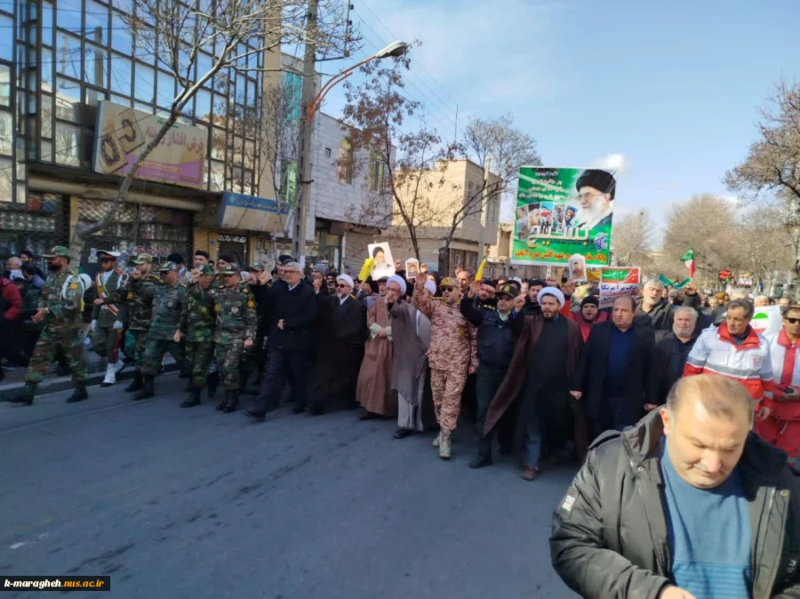 حضور پرشور دانشگاهیان آموزشکده ملی مهارت واحد مراغه در جشن پیروزی انقلاب و راهپیمایی یوم‌الله 22 بهمن 8