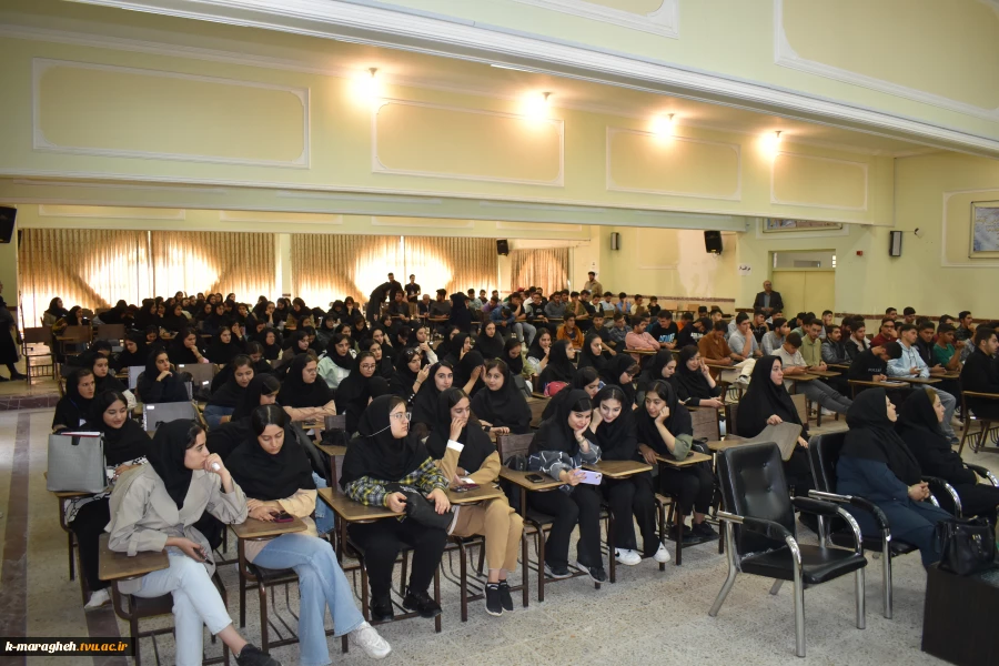 آیین رسمی آغاز سال تحصیلی نو ورودان دانشگاه برگزار شد 7