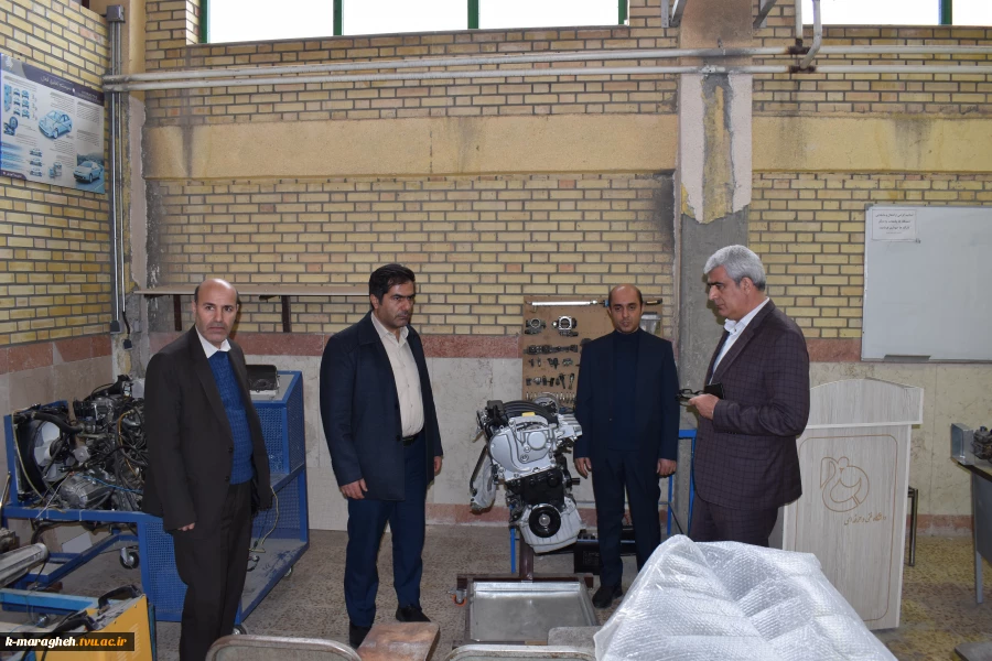 بازدید فرماندار ویژه شهرستان مراغه از آموزشکده ملی مهارت واحد مراغه
 5