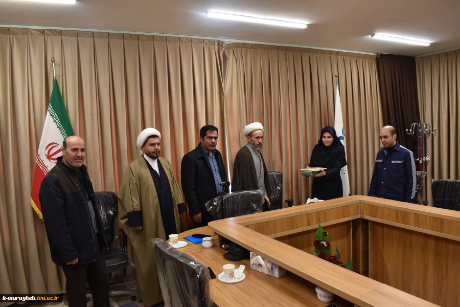 برگزاری مراسم بزرگداشت دهه مبارک فجر و میلاد حضرت صاحب الزمان مهدی موعود(عج ) در آموزشکده 6