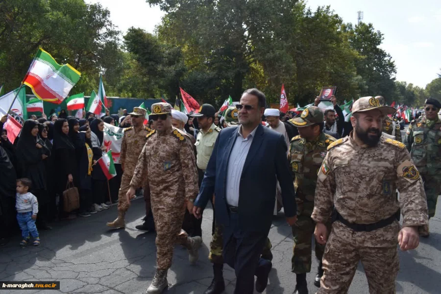 حضور مقتدرانه جانفدایان میهن در مراسم بزرگداشت هفته دفاع مقدس
 4